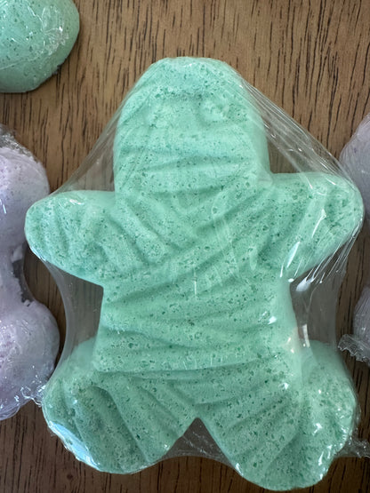 Mummy Bomb Bath Bomb – Spooky Halloween Bath Bomb for Kids & Fun Gifts